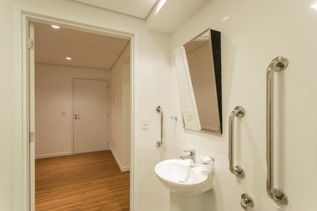 Bhomy Bela Vista Adaptado E Confortavel Apm1306 São Paulo Exterior foto